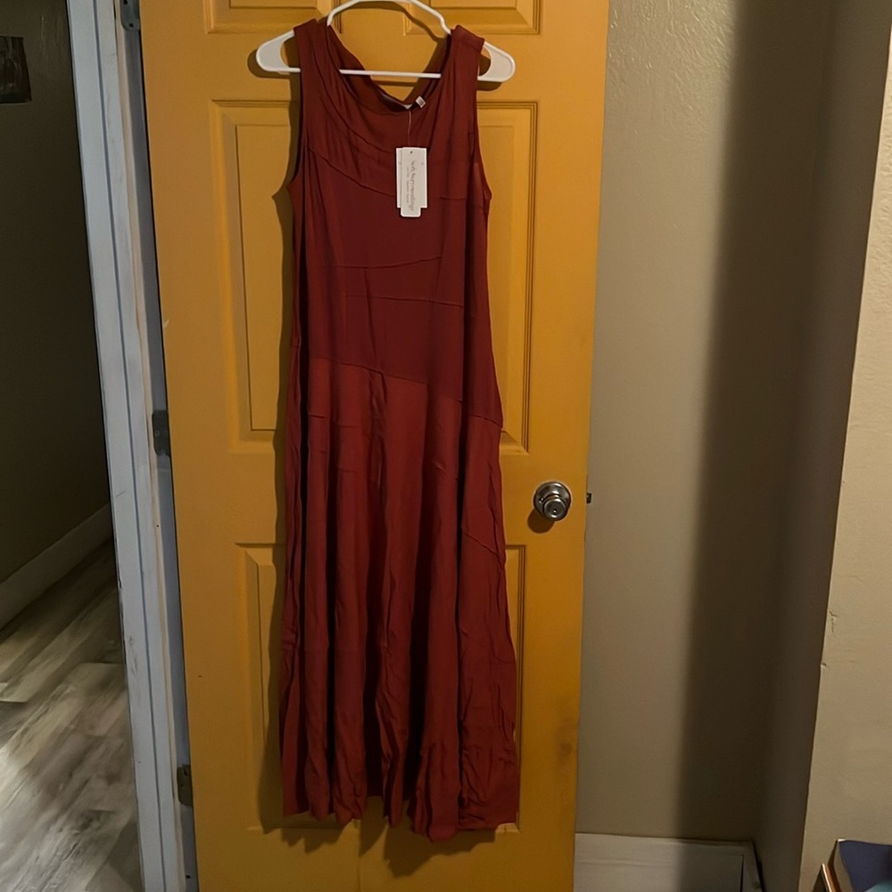 MEDIUM SOFT SURROUNDINGS DRESS NWT